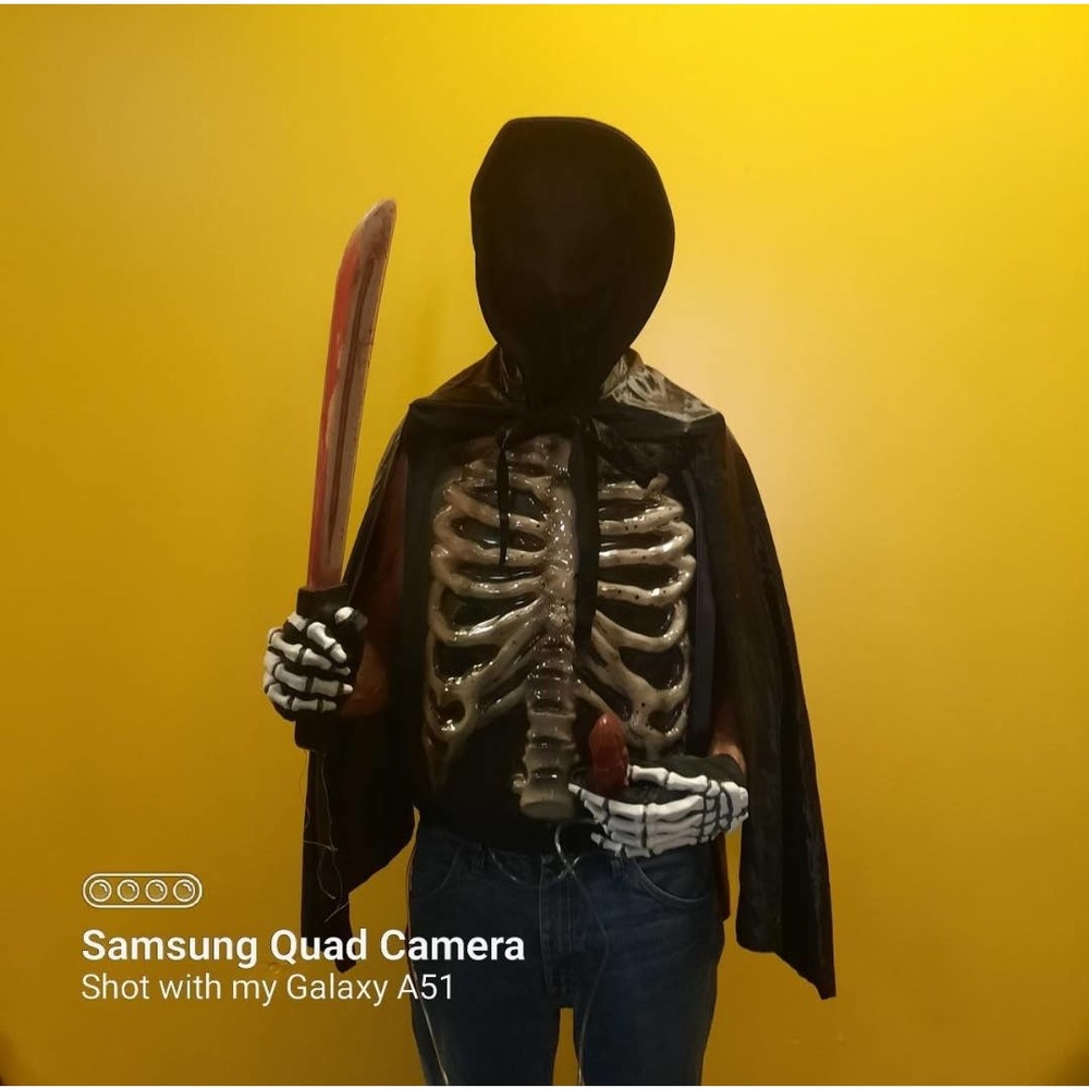 5 pcBloody Chest skeleton gloves black cape head cover bloody machete